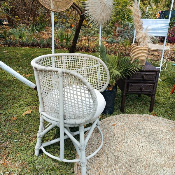 Awawo Chair